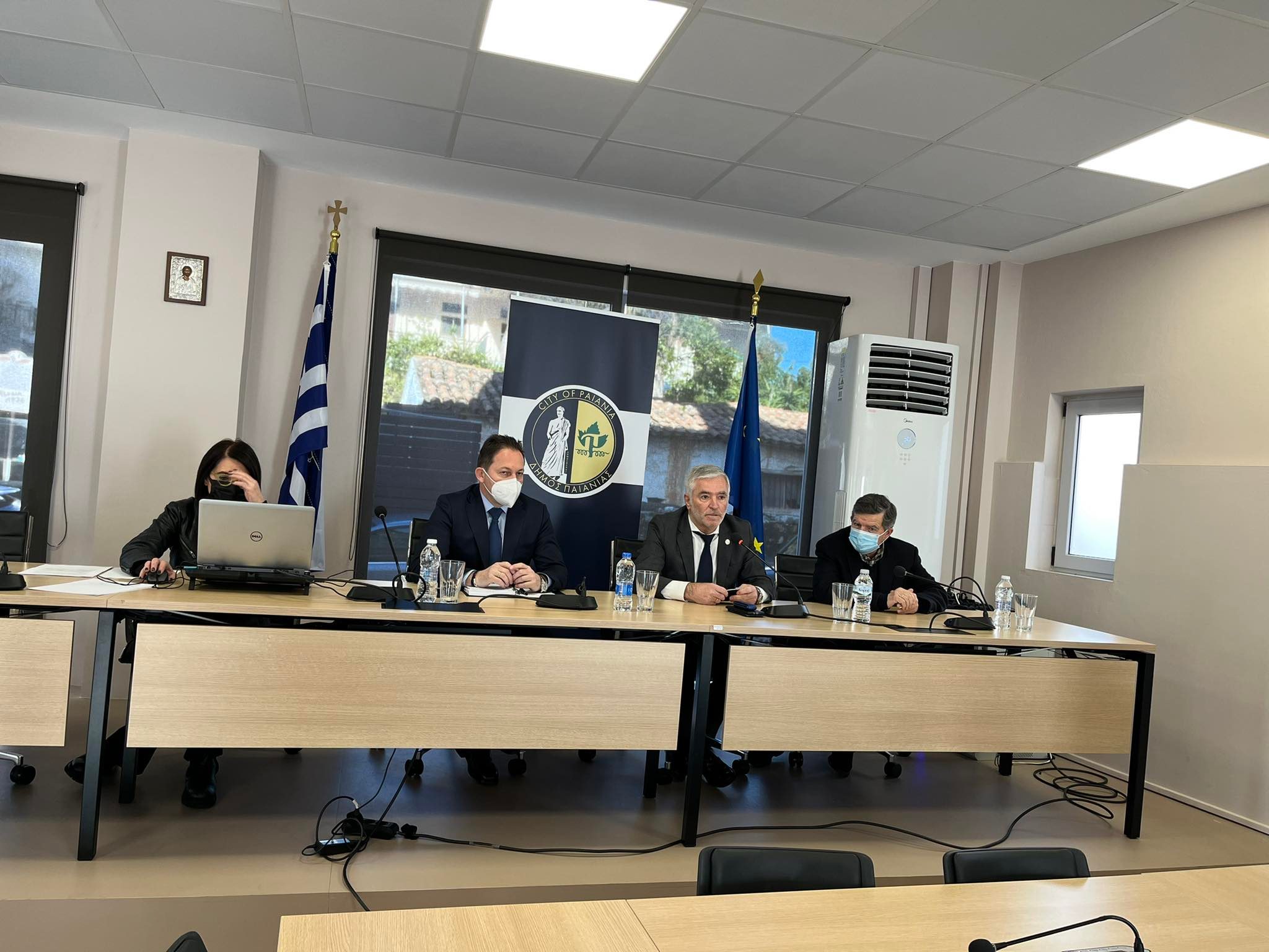 Ευρεία σύσκεψη στον Δήμο Παιανίας: Νέα έργα ανακοίνωσαν ο αν. ΥΠΕΣ Στέλιος Πέτσας και ο Δήμαρχος Ισίδωρος Μάδης
